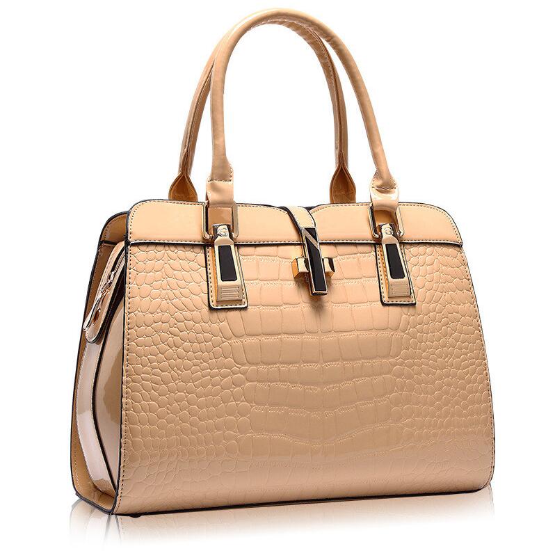 Elegantná dámska kabelka s krokodílím vzorom | štýlová a praktická 👜