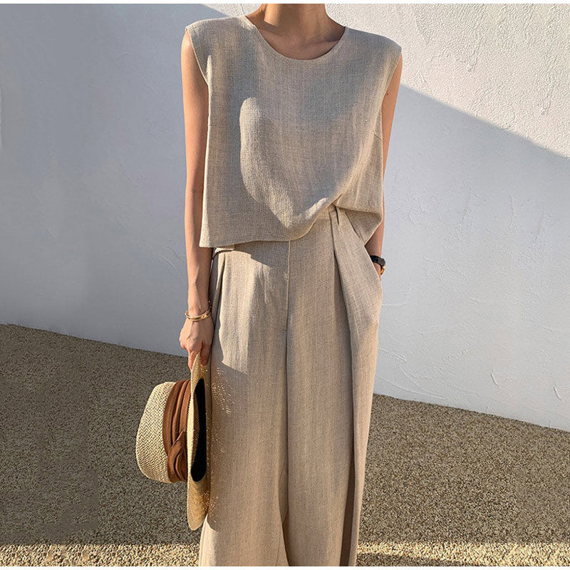 Elegantný letný set „Minimal Chic“ – top + široké nohavice
