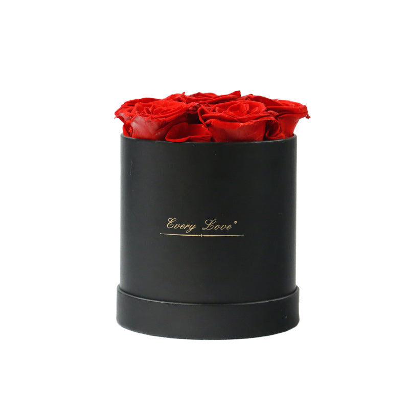 Luxusný box s večnými ružami – darček, ktorý vydrží 🌹✨