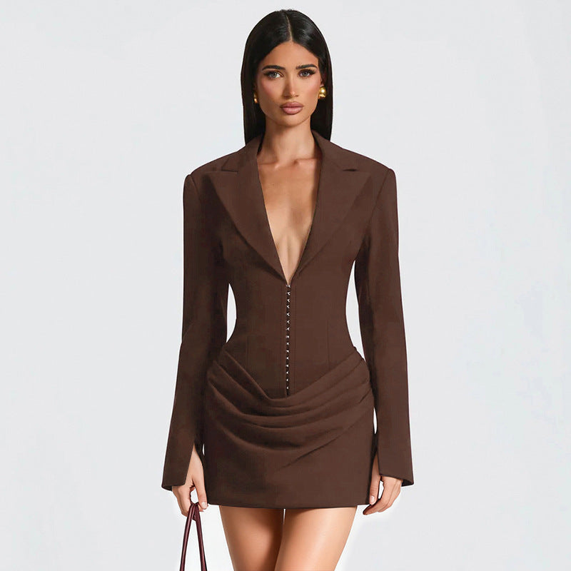 Elegantné mini šaty s hlbokým výstrihom | Slim fit & sexy štýl