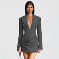 Elegantné mini šaty s hlbokým výstrihom | Slim fit & sexy štýl